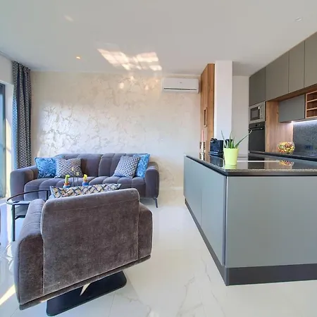 Penthouse Rosa Apartment Malinska